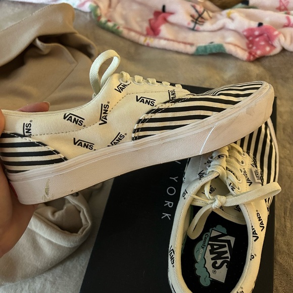 Striped Vans - Picture 2 of 4